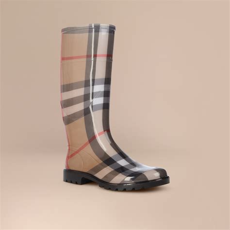 bottes de pluie burberry femme|Women’s Designer Rainwear .